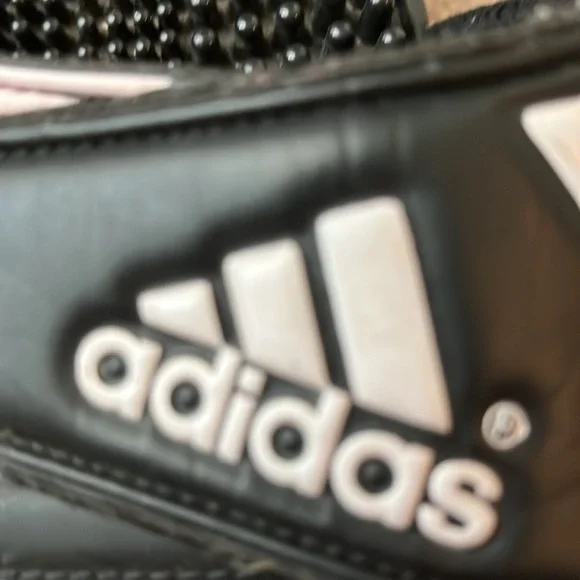 Girls Adidas slides - pink/black size 4 - Picture 3 of 6